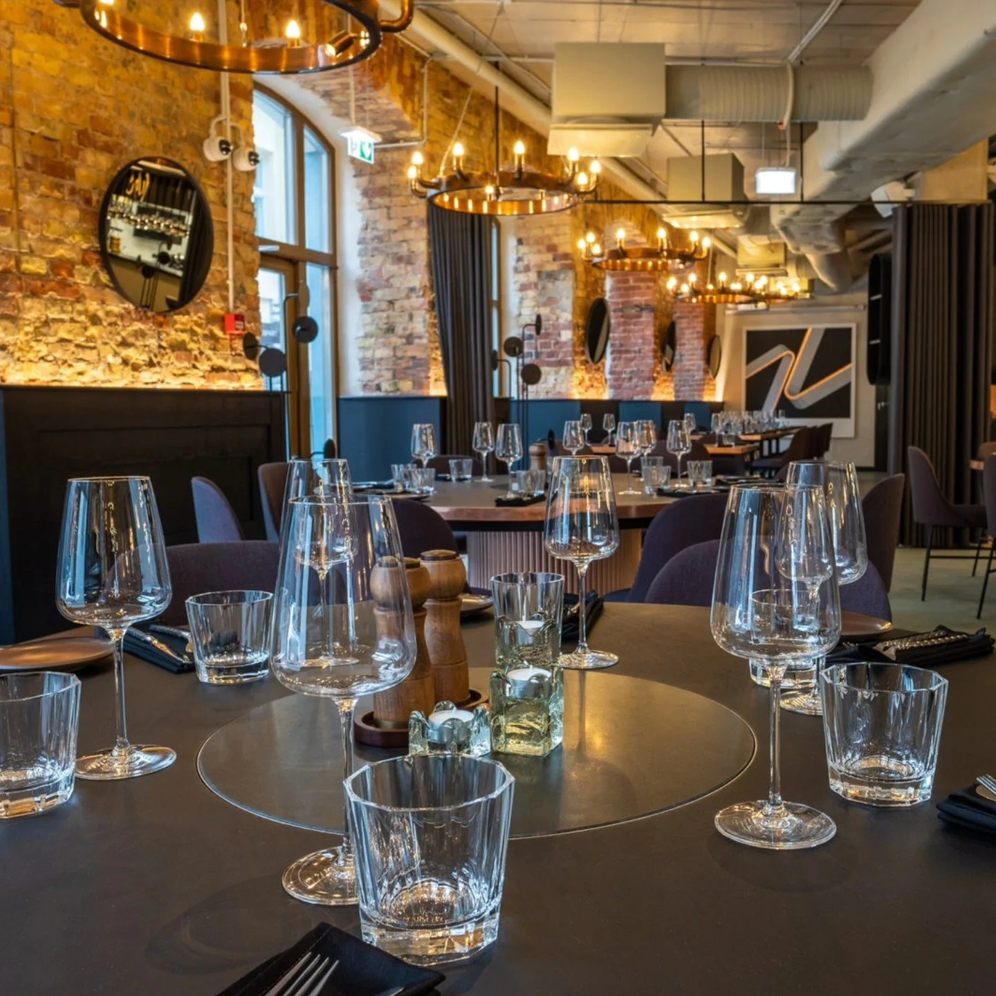 Interiøret på Härg steakhouse for gruppemiddag i Tallinn