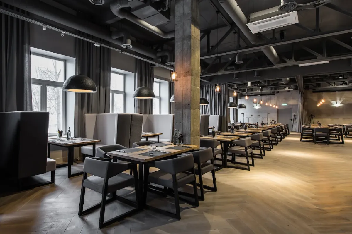 Grey restaurant for grupper på firmatur i Vilnius