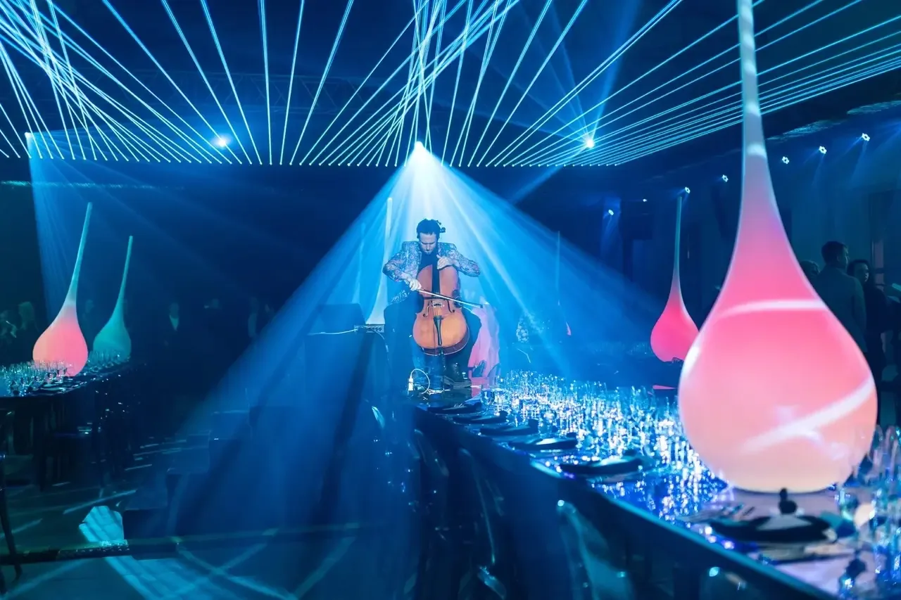 Smoke Factory gjort klart for gruppemiddag og event i Vilnius